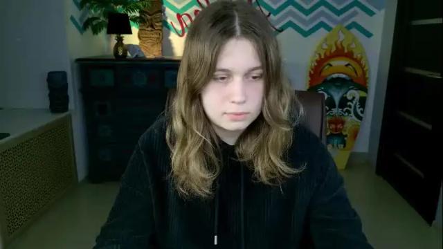 Image 12 of fioramarmoris Stream on Chaturbate on 1 month ago