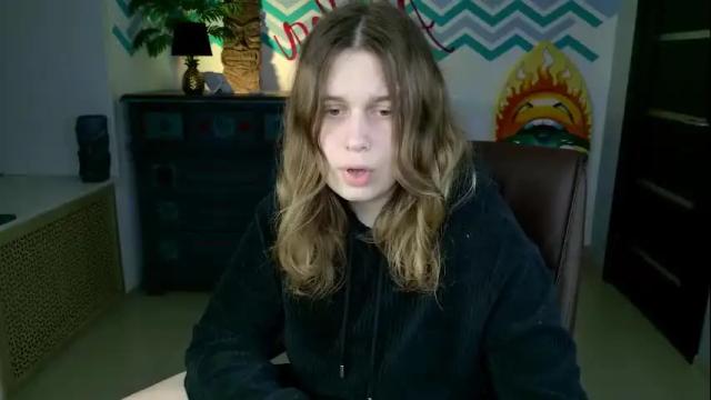 Image 4 of fioramarmoris Stream on Chaturbate on 1 month ago