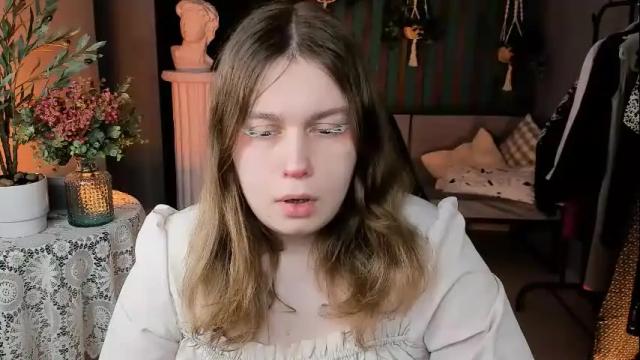 Image 4 of fioramarmoris Stream on Chaturbate on 1 month ago