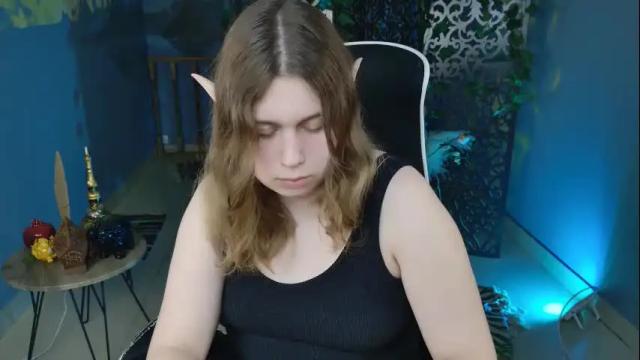Image 10 of fioramarmoris Stream on Chaturbate on 1 month ago