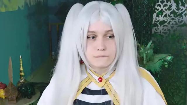 Image 2 of fioramarmoris Stream on Chaturbate on 1 month ago