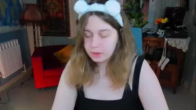 Image 12 of fioramarmoris Stream on Chaturbate on 1 month ago