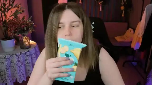 Image 11 of fioramarmoris Stream on Chaturbate on 1 month ago