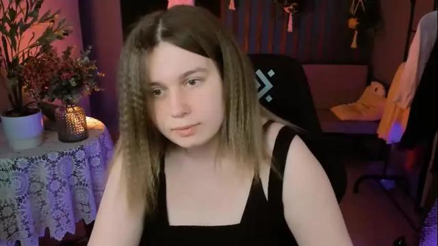 Image 2 of fioramarmoris Stream on Chaturbate on 1 month ago