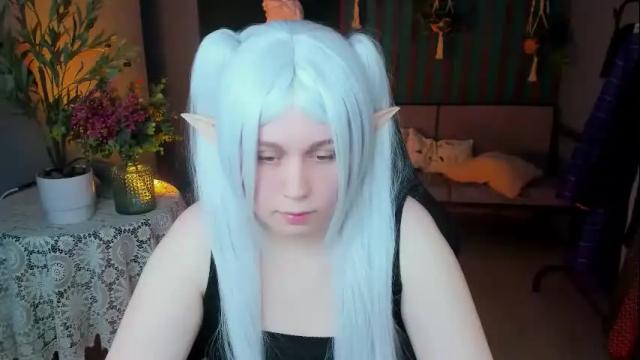 Image 12 of fioramarmoris Stream on Chaturbate on 1 month ago