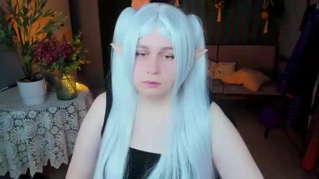 Image 3 of fioramarmoris Stream on Chaturbate on 1 month ago