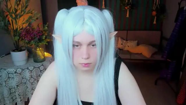 Image 7 of fioramarmoris Stream on Chaturbate on 1 month ago