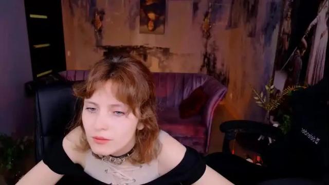 Image 11 of fioramarmoris Stream on Chaturbate on 1 month ago