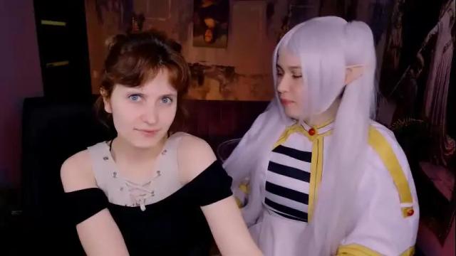 Image 2 of fioramarmoris Stream on Chaturbate on 1 month ago