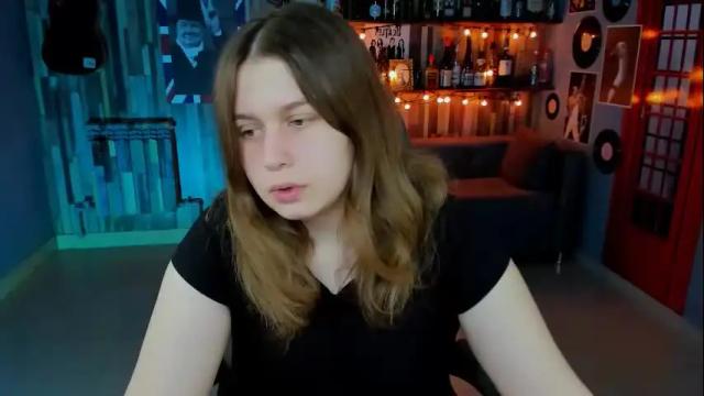 Image 4 of fioramarmoris Stream on Chaturbate on 1 month ago