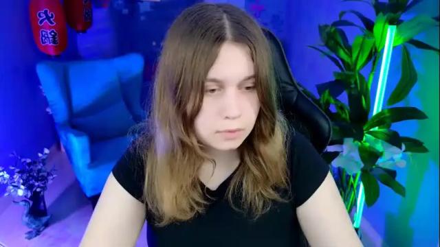 Image 3 of fioramarmoris Stream on Chaturbate on 1 month ago