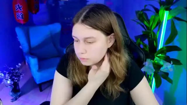 Image 6 of fioramarmoris Stream on Chaturbate on 1 month ago