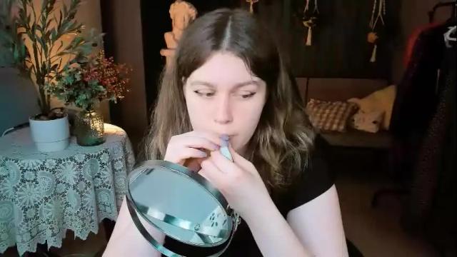 Image 10 of fioramarmoris Stream on Chaturbate on 28 days ago