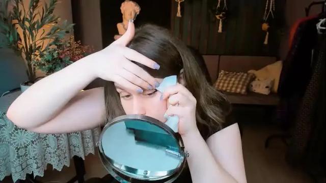 Image 6 of fioramarmoris Stream on Chaturbate on 28 days ago