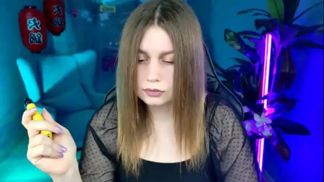 Image 8 of fioramarmoris Stream on Chaturbate on 24 days ago
