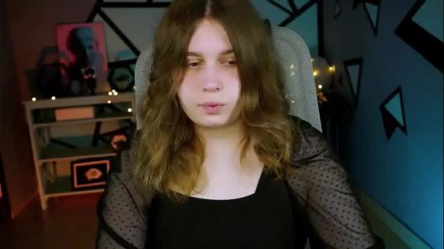 Image 4 of fioramarmoris Stream on Chaturbate on 23 days ago