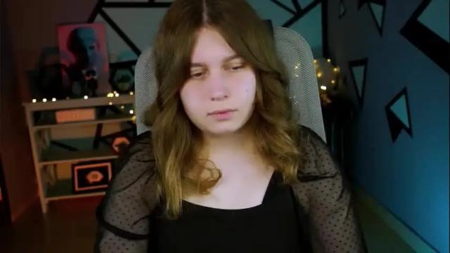 Image 6 of fioramarmoris Stream on Chaturbate on 23 days ago