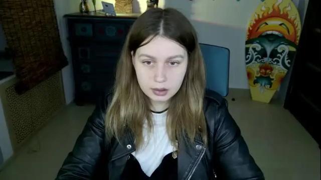 Image 11 of fioramarmoris Stream on Chaturbate on 14 days ago