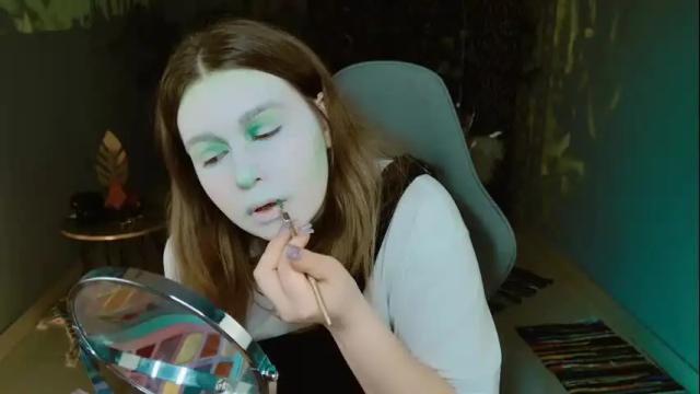 Image 7 of fioramarmoris Stream on Chaturbate on 13 days ago
