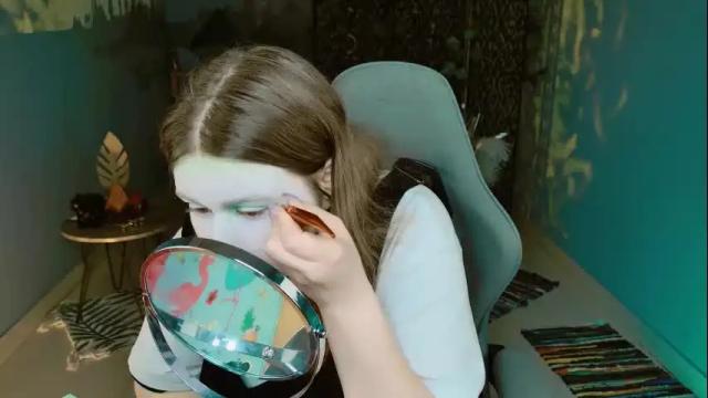 Image 8 of fioramarmoris Stream on Chaturbate on 13 days ago