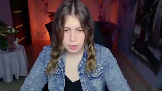 Image 7 of fioramarmoris Stream on Chaturbate on 7 days ago