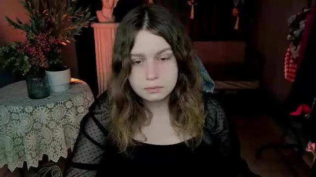 Image 8 of fioramarmoris Stream on Chaturbate on 5 days ago
