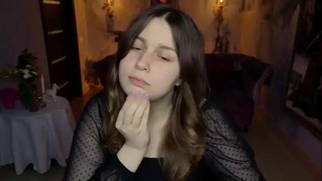 Image 11 of fioramarmoris Stream on Chaturbate on 1 day ago