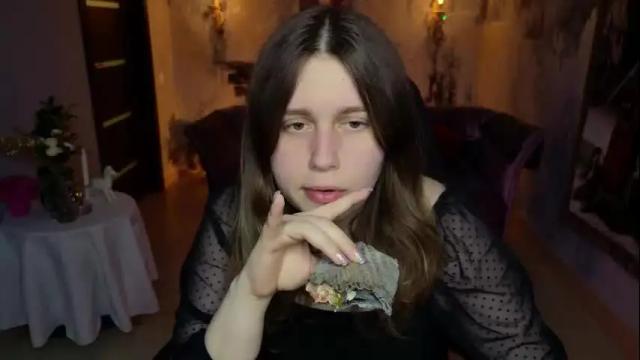 Image 3 of fioramarmoris Stream on Chaturbate on 1 day ago