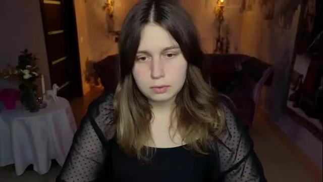 Image 7 of fioramarmoris Stream on Chaturbate on 1 day ago