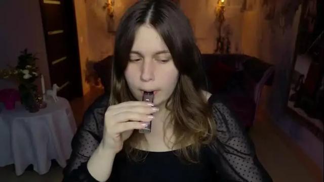 Image 8 of fioramarmoris Stream on Chaturbate on 1 day ago