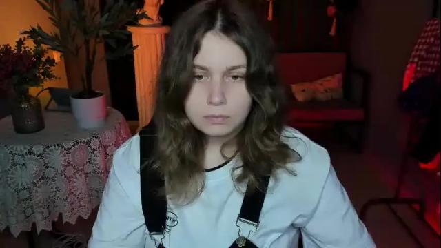 Image 4 of fioramarmoris Stream on Chaturbate on 1 month ago