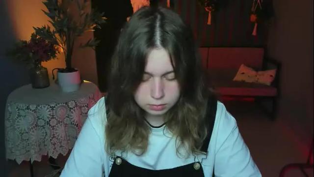 Image 10 of fioramarmoris Stream on Chaturbate on 1 month ago