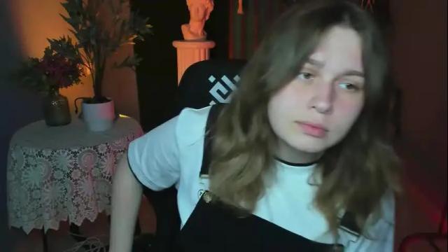 Thumbnail 3, fioramarmoris's Stream at Chaturbate, 1 month ago