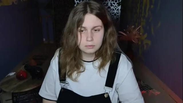 Image 10 of fioramarmoris Stream on Chaturbate on 1 month ago