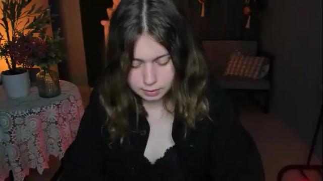 Image 6 of fioramarmoris Stream on Chaturbate on 28 days ago