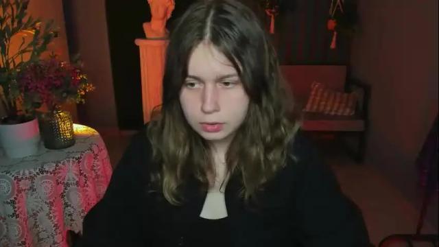 Image 4 of fioramarmoris Stream on Chaturbate on 26 days ago