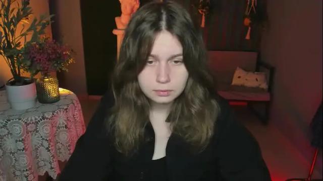 Image 3 of fioramarmoris Stream on Chaturbate on 23 days ago