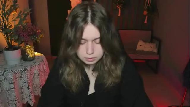 Image 8 of fioramarmoris Stream on Chaturbate on 23 days ago