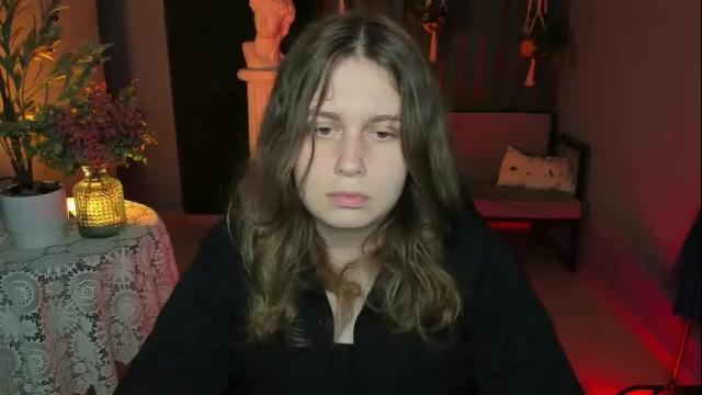 Image 8 of fioramarmoris Stream on Chaturbate on 22 days ago