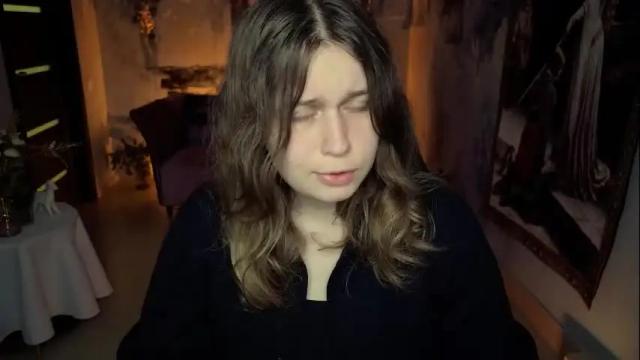 Image 4 of fioramarmoris Stream on Chaturbate on 20 days ago