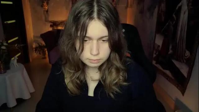 Image 7 of fioramarmoris Stream on Chaturbate on 20 days ago