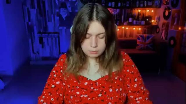 Image 10 of fioramarmoris Stream on Chaturbate on 13 days ago