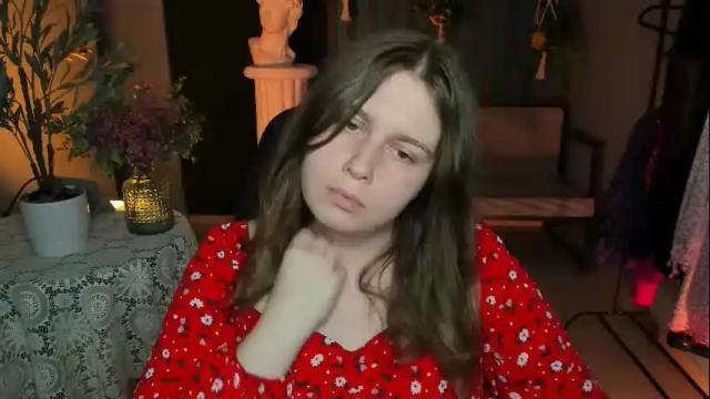 Image 11 of fioramarmoris Stream on Chaturbate on 12 days ago