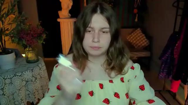 Image 7 of fioramarmoris Stream on Chaturbate on 9 days ago