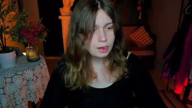 Image 10 of fioramarmoris Stream on Chaturbate on 9 days ago