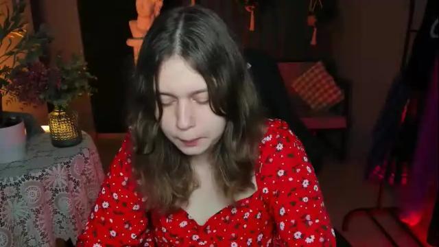 Image 2 of fioramarmoris Stream on Chaturbate on 5 days ago