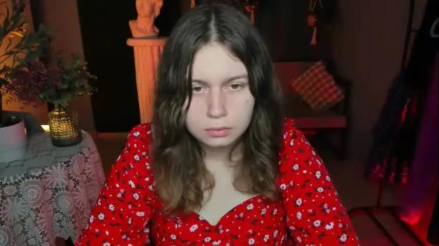 Image 7 of fioramarmoris Stream on Chaturbate on 5 days ago