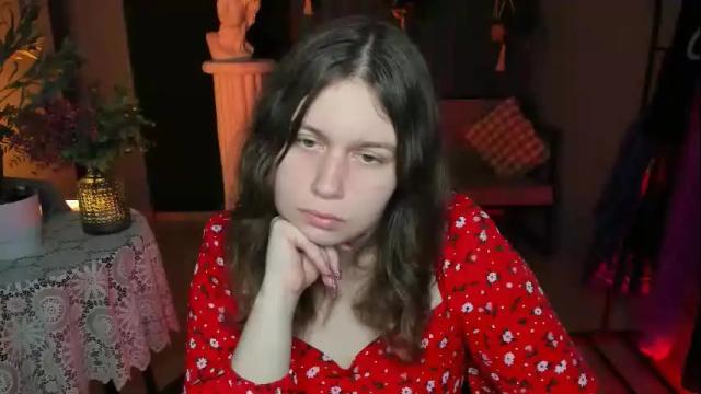 Image 8 of fioramarmoris Stream on Chaturbate on 5 days ago