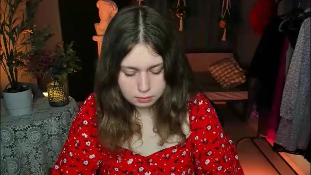 Image 10 of fioramarmoris Stream on Chaturbate on 2 days ago