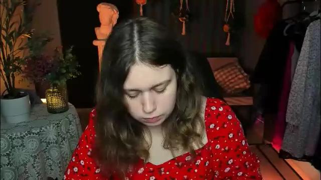 Image 2 of fioramarmoris Stream on Chaturbate on 2 days ago